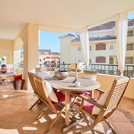 Suncity Апартаменти Марбелья